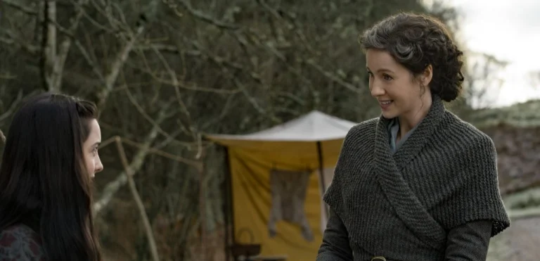 Outlander – Libri vs Serie TV: Il confronto tra Claire e Malva!