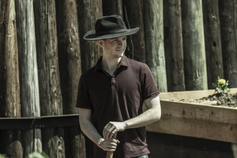 the walking dead finale cameo chandler riggs